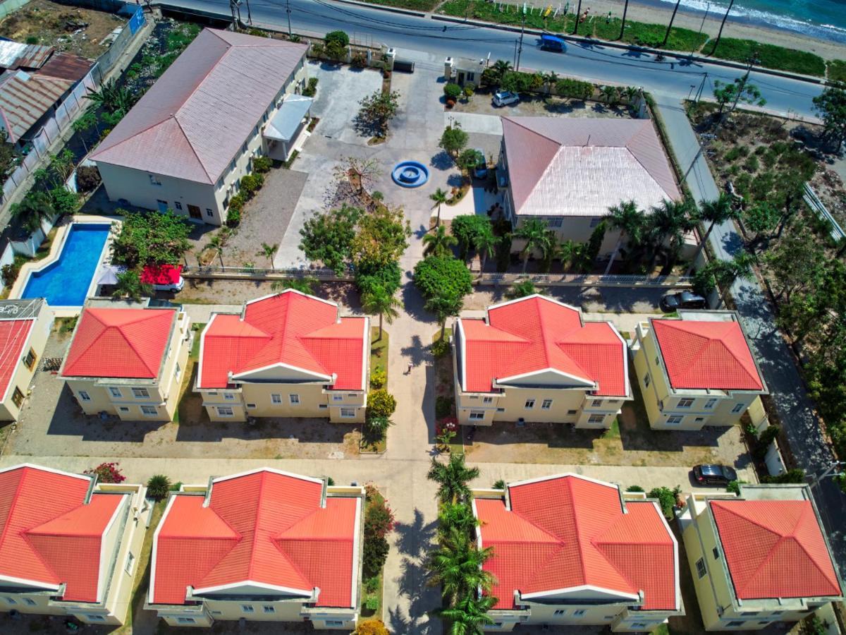 Beach Garden Hotel Dili Ngoại thất bức ảnh