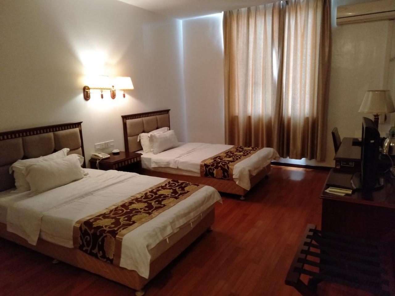 Beach Garden Hotel Dili Ngoại thất bức ảnh